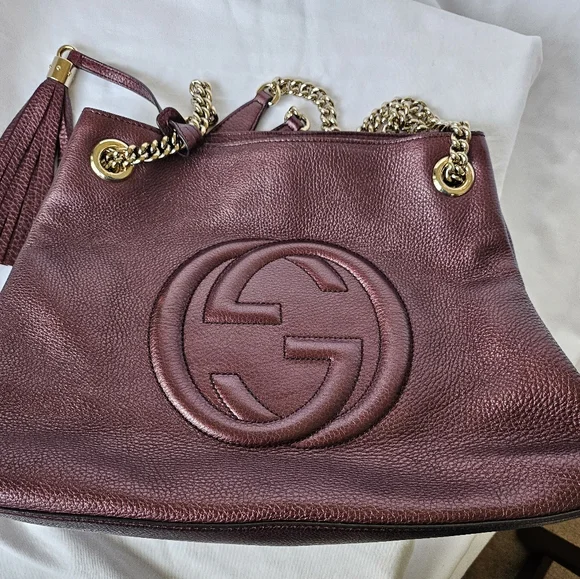 GUCCI EUC SOHO leather w/ metal chain & tassel - Picture 4 of 16